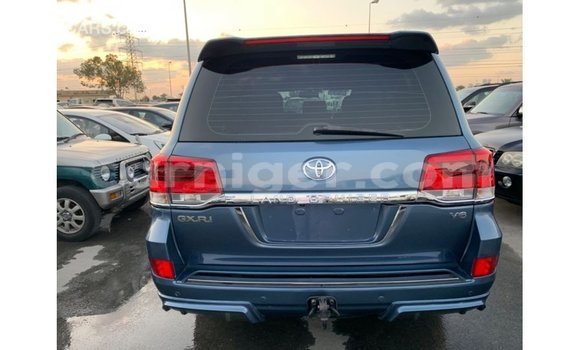 Sayi Imported Toyota Land Cruiser Blue Babbar mota in Import - Dubai a Agadez Sayi Imported Toyota Land Cruiser Blue Babbar mota in Import - Dubai a Agadez