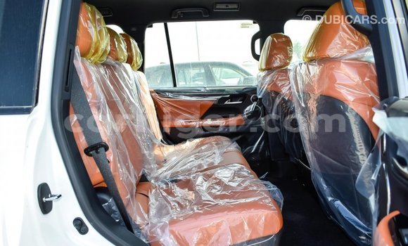 Buy Import Lexus LX White Car in Import - Dubai in Agadez Buy Import Lexus LX White Car in Import - Dubai in Agadez
