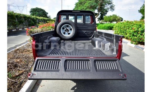 Sayi Imported Toyota Land Cruiser Red Babbar mota in Import - Dubai a Agadez Sayi Imported Toyota Land Cruiser Red Babbar mota in Import - Dubai a Agadez