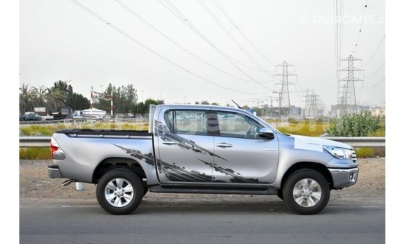 Sayi Imported Toyota Hilux Other Mota in Import - Dubai a Agadez Sayi Imported Toyota Hilux Other Mota in Import - Dubai a Agadez