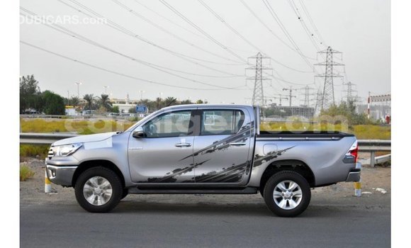 Sayi Imported Toyota Hilux Other Mota in Import - Dubai a Agadez Sayi Imported Toyota Hilux Other Mota in Import - Dubai a Agadez