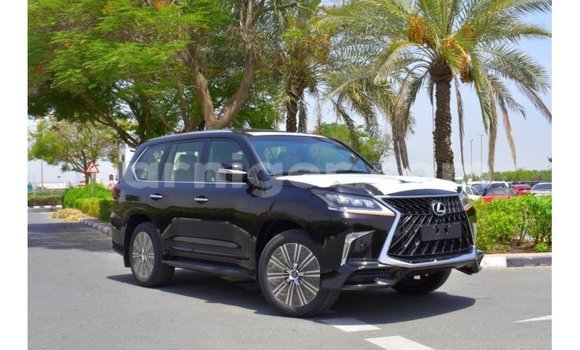 Sayi Imported Lexus LX Black Mota in Import - Dubai a Agadez Sayi Imported Lexus LX Black Mota in Import - Dubai a Agadez