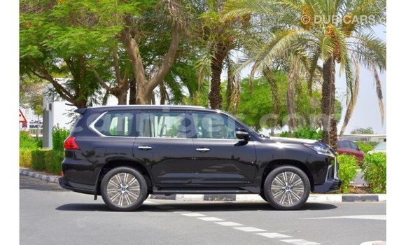 Sayi Imported Lexus LX Black Mota in Import - Dubai a Agadez Sayi Imported Lexus LX Black Mota in Import - Dubai a Agadez