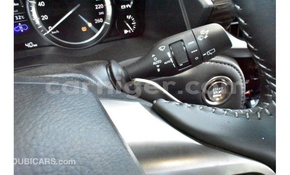 Sayi Imported Lexus LX Black Mota in Import - Dubai a Agadez Sayi Imported Lexus LX Black Mota in Import - Dubai a Agadez