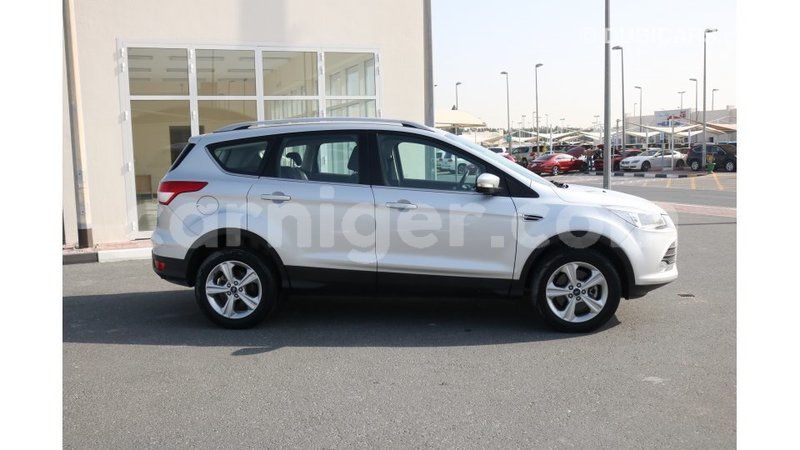 Big with watermark ford escape agadez import dubai 5633