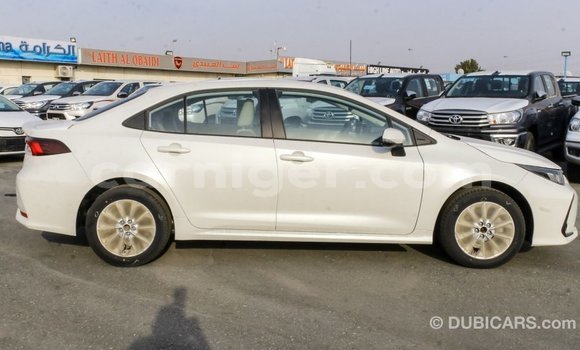 Buy Import Toyota Corolla White Car in Import - Dubai in Agadez Buy Import Toyota Corolla White Car in Import - Dubai in Agadez