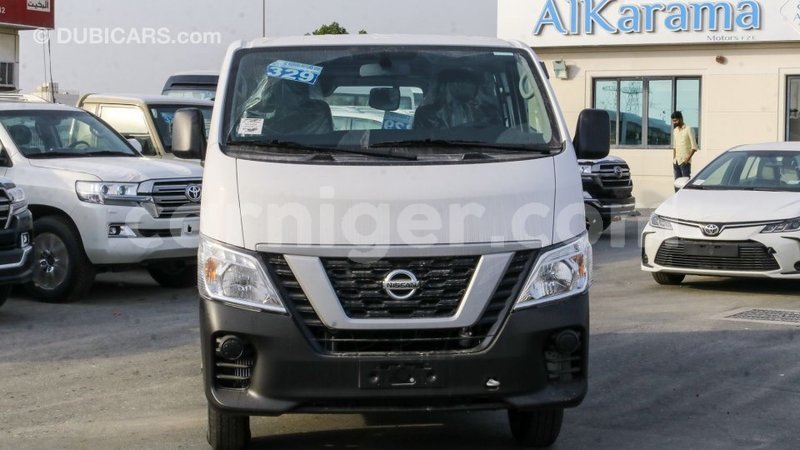 Big with watermark nissan urvan agadez import dubai 5637