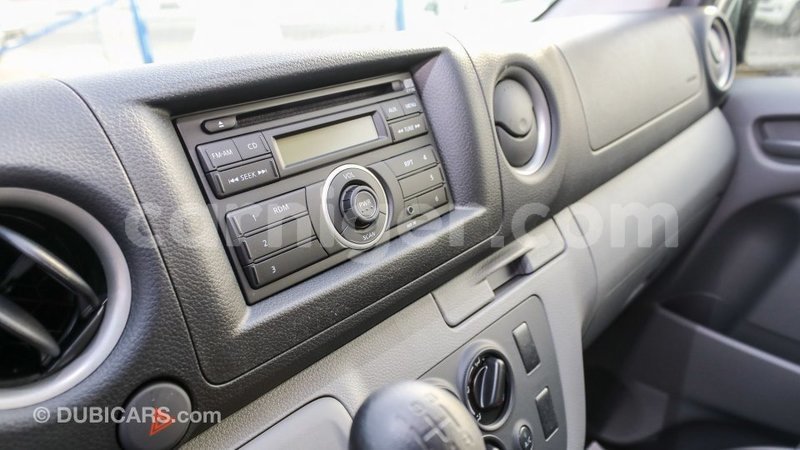 Big with watermark nissan urvan agadez import dubai 5637
