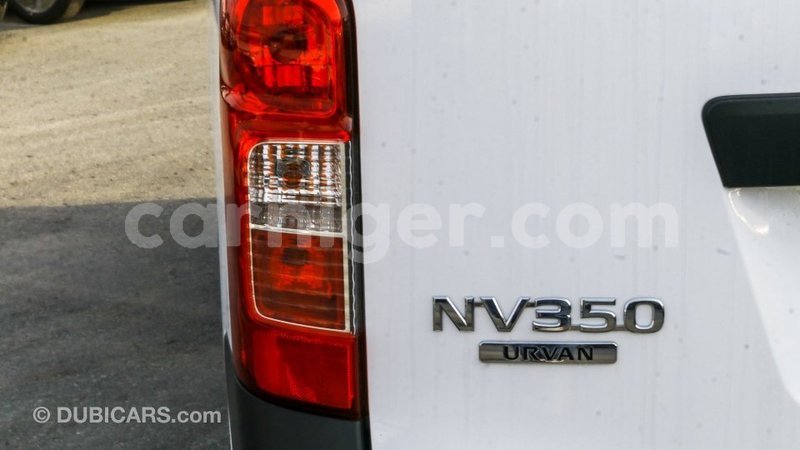 Big with watermark nissan urvan agadez import dubai 5637
