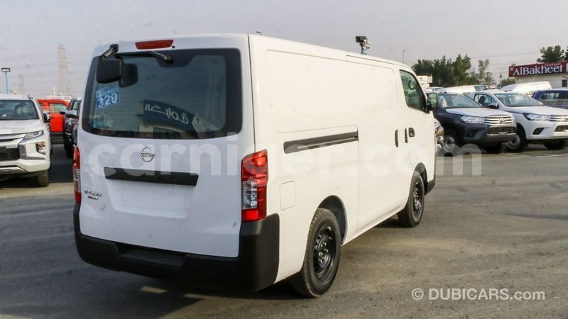 Big with watermark nissan urvan agadez import dubai 5637