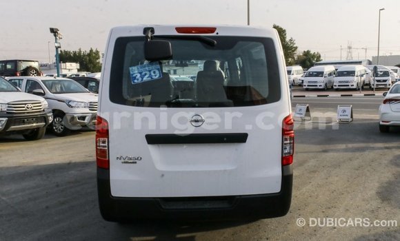 اشتري Imported Nissan Urvan White سيارة في Import - Dubai في أغاديز اشتري Imported Nissan Urvan White سيارة في Import - Dubai في أغاديز