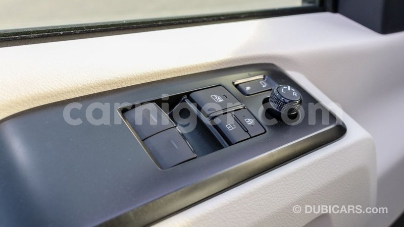 Big with watermark toyota hiace agadez import dubai 5638