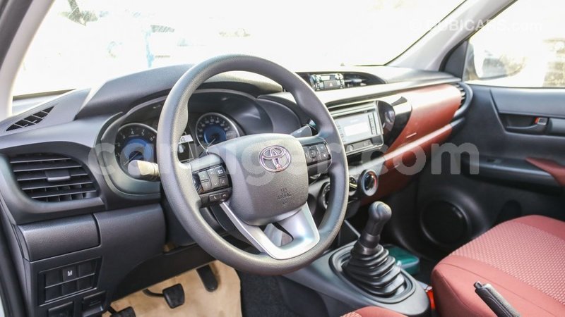 Big with watermark toyota hilux agadez import dubai 5639