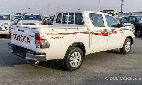 Acheter Import Voiture Toyota Hilux Blanc à Import - Dubai, Agadez Acheter Import Voiture Toyota Hilux Blanc à Import - Dubai, Agadez