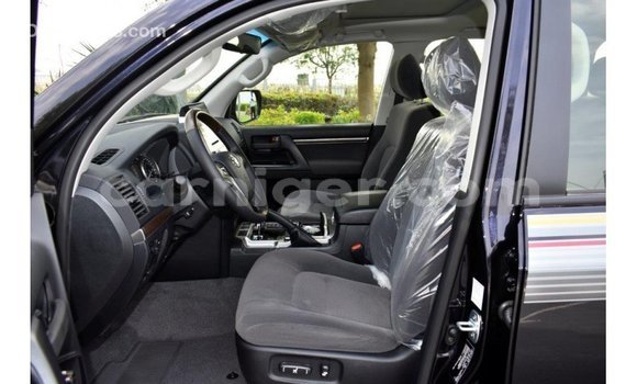 Sayi Imported Toyota Land Cruiser Black Babbar mota in Import - Dubai a Agadez Sayi Imported Toyota Land Cruiser Black Babbar mota in Import - Dubai a Agadez