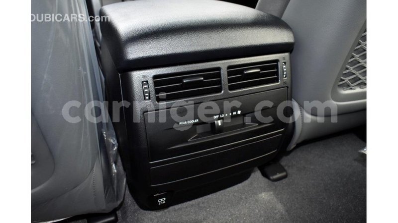 Big with watermark toyota land cruiser agadez import dubai 5643