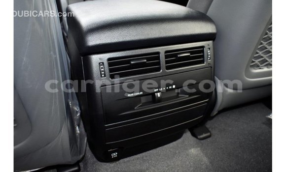 Sayi Imported Toyota Land Cruiser Black Babbar mota in Import - Dubai a Agadez Sayi Imported Toyota Land Cruiser Black Babbar mota in Import - Dubai a Agadez