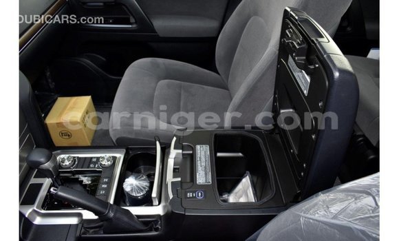 Sayi Imported Toyota Land Cruiser Black Babbar mota in Import - Dubai a Agadez Sayi Imported Toyota Land Cruiser Black Babbar mota in Import - Dubai a Agadez