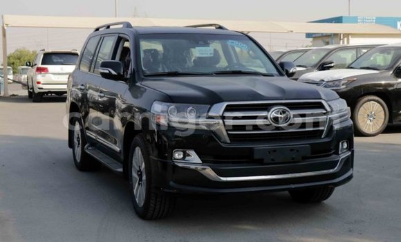Buy Import Toyota Land Cruiser Black Truck in Import - Dubai in Agadez Buy Import Toyota Land Cruiser Black Truck in Import - Dubai in Agadez