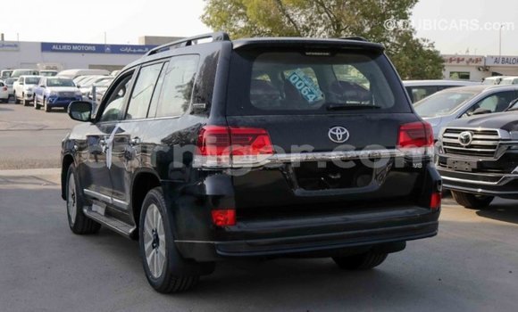 Buy Import Toyota Land Cruiser Black Truck in Import - Dubai in Agadez Buy Import Toyota Land Cruiser Black Truck in Import - Dubai in Agadez