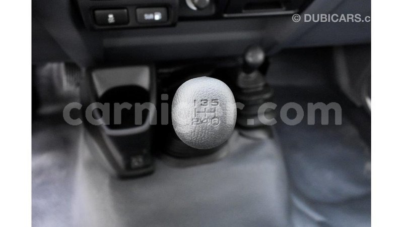 Big with watermark toyota land cruiser agadez import dubai 5649