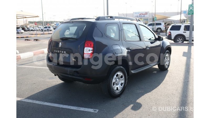 Big with watermark renault duster agadez import dubai 5650