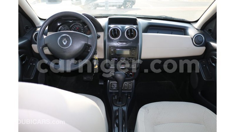 Big with watermark renault duster agadez import dubai 5650