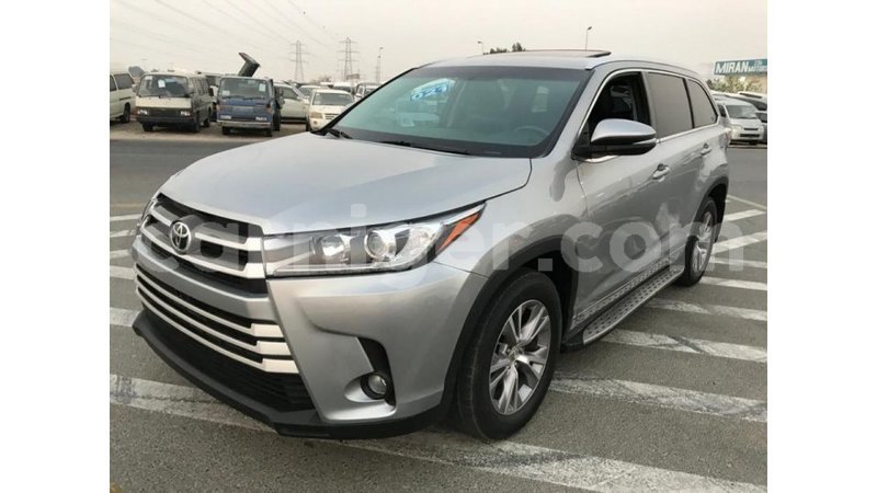 Big with watermark toyota highlander agadez import dubai 5651