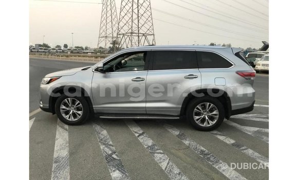 Acheter Import Voiture Toyota Highlander Autre à Import - Dubai, Agadez Acheter Import Voiture Toyota Highlander Autre à Import - Dubai, Agadez