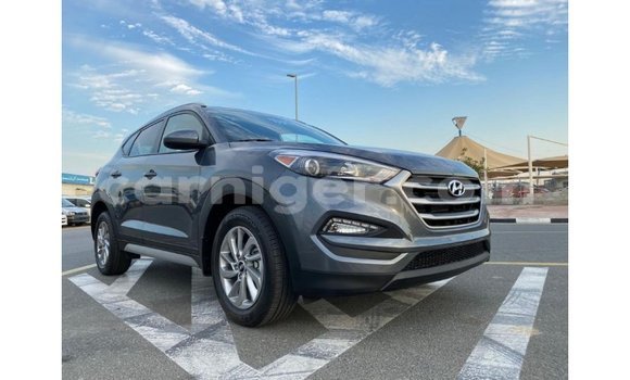 Buy Import Hyundai Tucson White Car in Import - Dubai in Agadez Buy Import Hyundai Tucson White Car in Import - Dubai in Agadez