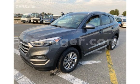 Buy Import Hyundai Tucson White Car in Import - Dubai in Agadez Buy Import Hyundai Tucson White Car in Import - Dubai in Agadez
