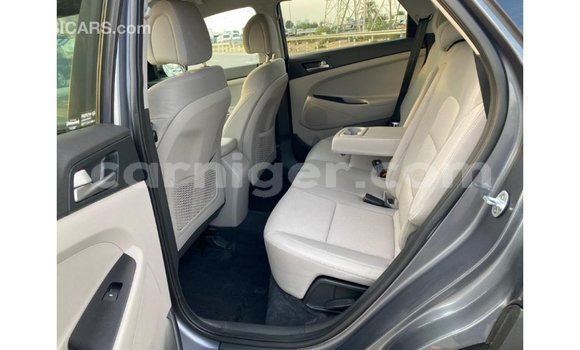 Buy Import Hyundai Tucson White Car in Import - Dubai in Agadez Buy Import Hyundai Tucson White Car in Import - Dubai in Agadez