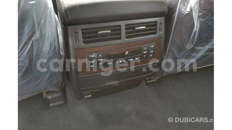 Big with watermark toyota land cruiser agadez import dubai 5671