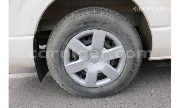Buy Import Toyota Hiace White Car in Import - Dubai in Agadez Buy Import Toyota Hiace White Car in Import - Dubai in Agadez