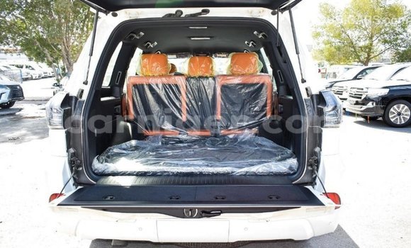 Buy Import Lexus LX White Car in Import - Dubai in Agadez Buy Import Lexus LX White Car in Import - Dubai in Agadez