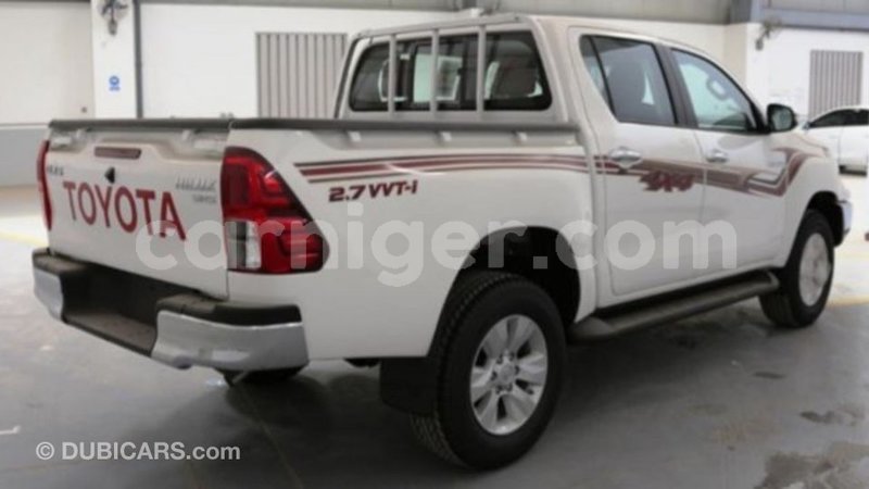 Big with watermark toyota hilux agadez import dubai 5683