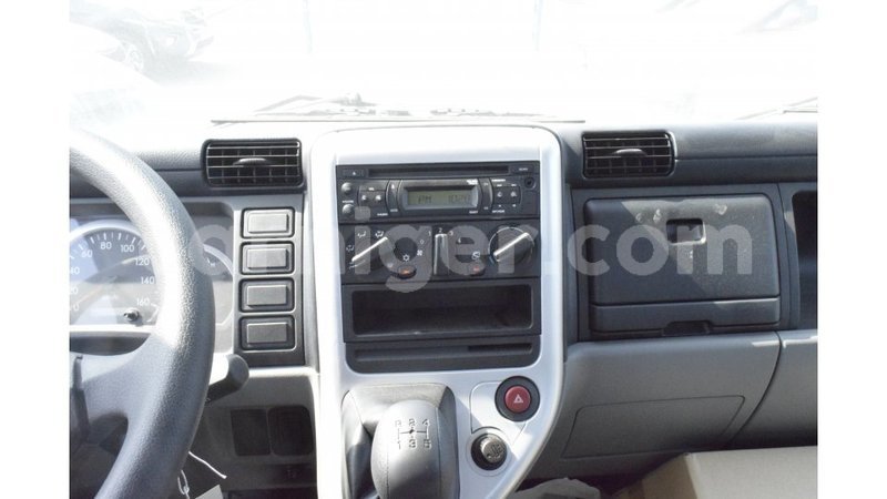 Big with watermark mitsubishi l400 agadez import dubai 5692