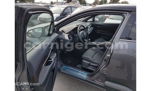 Buy Import Toyota C-HR Other Car in Import - Dubai in Agadez Buy Import Toyota C-HR Other Car in Import - Dubai in Agadez