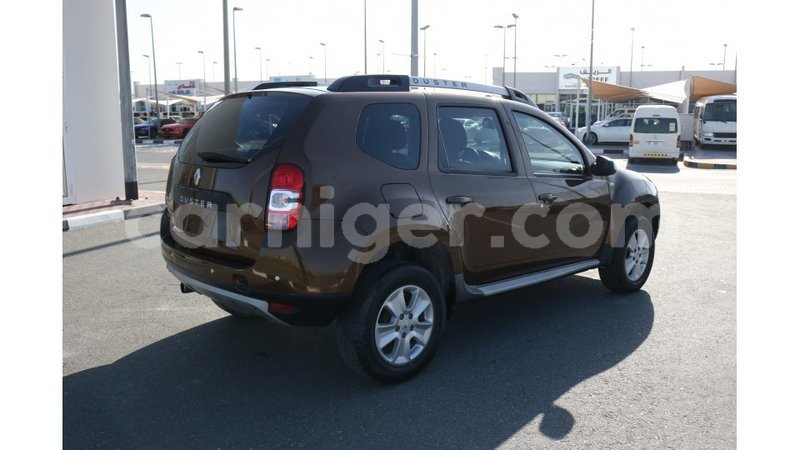 Big with watermark renault duster agadez import dubai 5697