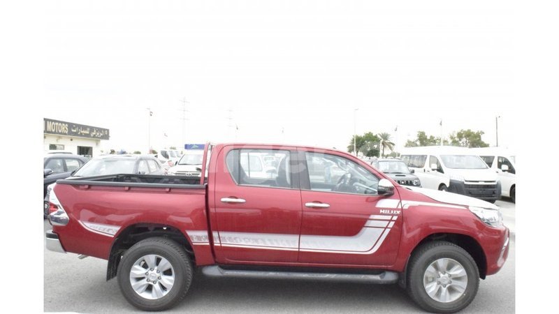 Big with watermark toyota hilux agadez import dubai 5702