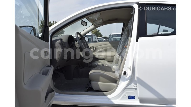 Big with watermark nissan sunny agadez import dubai 5704