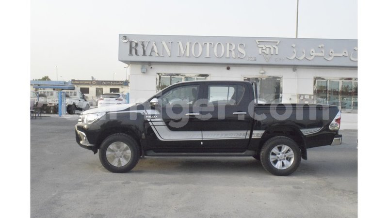 Big with watermark toyota hilux agadez import dubai 5709