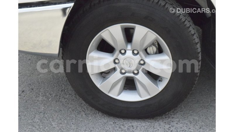 Big with watermark toyota hilux agadez import dubai 5710