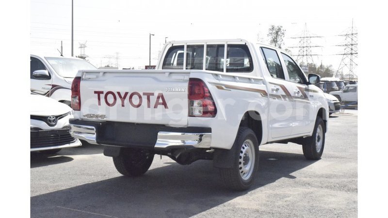 Big with watermark toyota hilux agadez import dubai 5711