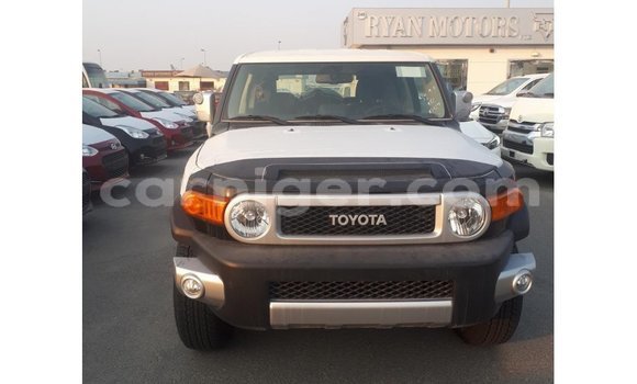 Buy Import Toyota FJ Cruiser Black Car in Import - Dubai in Agadez Buy Import Toyota FJ Cruiser Black Car in Import - Dubai in Agadez