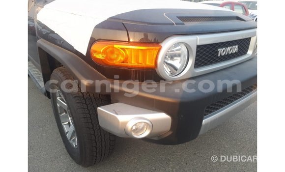 Buy Import Toyota FJ Cruiser Black Car in Import - Dubai in Agadez Buy Import Toyota FJ Cruiser Black Car in Import - Dubai in Agadez