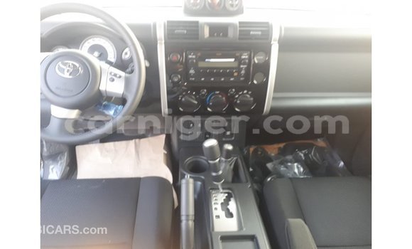 Buy Import Toyota FJ Cruiser Black Car in Import - Dubai in Agadez Buy Import Toyota FJ Cruiser Black Car in Import - Dubai in Agadez