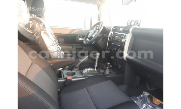 Buy Import Toyota FJ Cruiser Black Car in Import - Dubai in Agadez Buy Import Toyota FJ Cruiser Black Car in Import - Dubai in Agadez