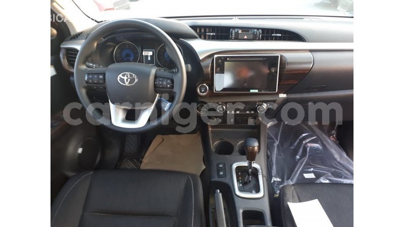 Big with watermark toyota hilux agadez import dubai 5718