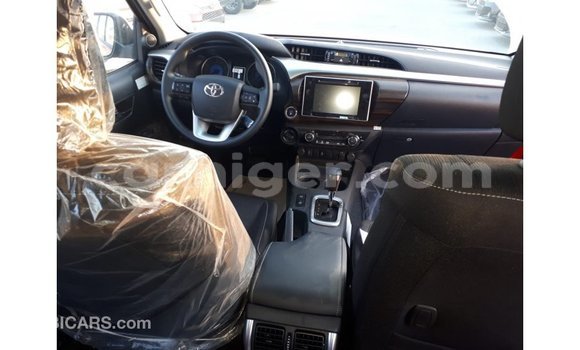 Buy Import Toyota Hilux Red Car in Import - Dubai in Agadez Buy Import Toyota Hilux Red Car in Import - Dubai in Agadez
